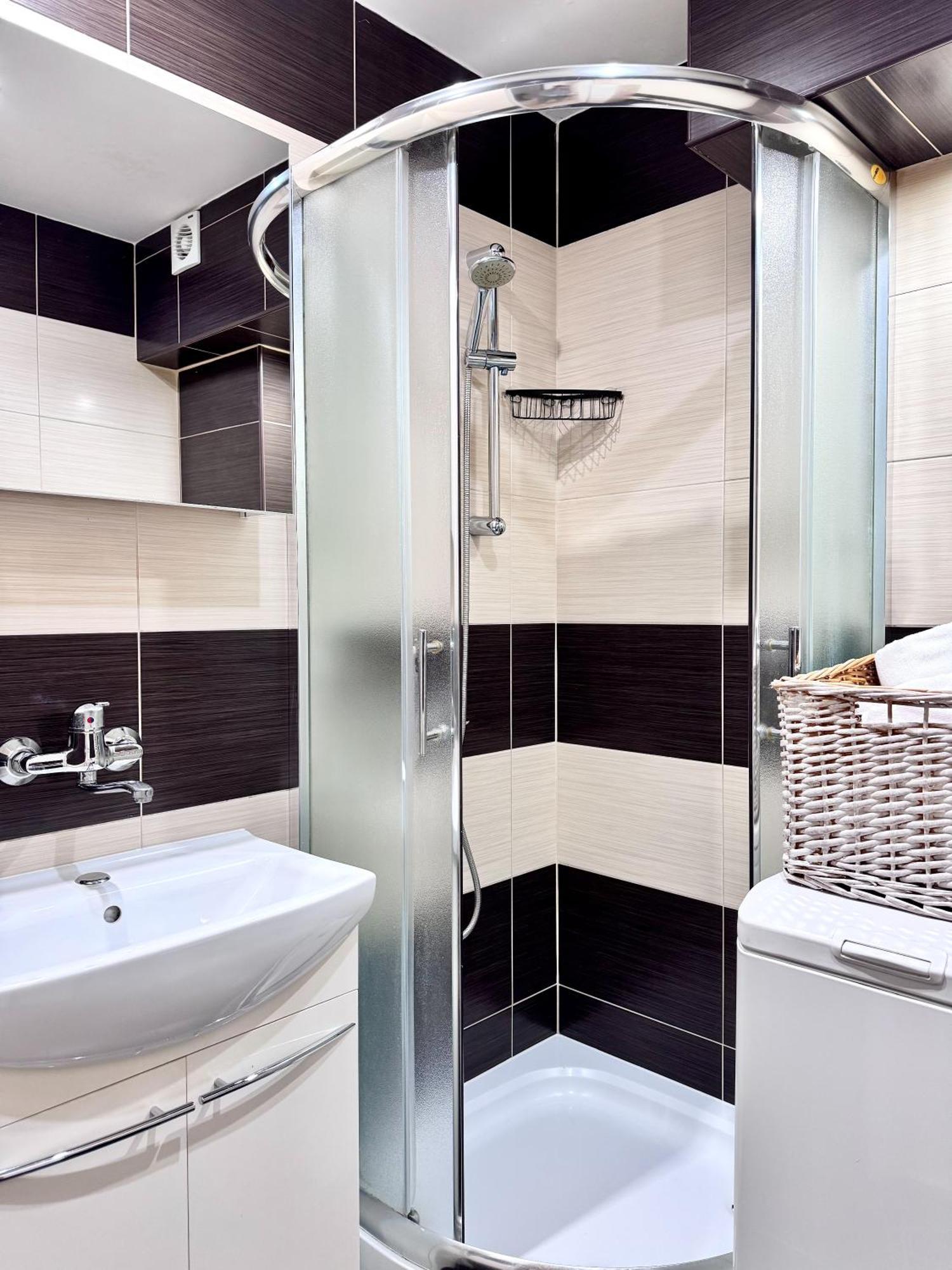 Apartament W Centrum Leby Zofia Łeba Exteriör bild